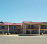 Tumby Bay Hotel Seafront Apartments - Accommodation Mount Tamborine