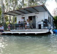 The Murray Dream Self Contained Moored Houseboat - Accommodation Mount Tamborine