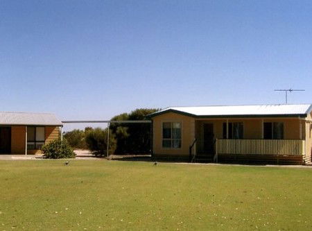 Pickering Cottages - Accommodation Mount Tamborine 1