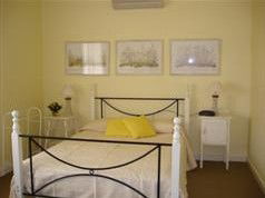 Wild Berry Cottage - Accommodation Mount Tamborine 1