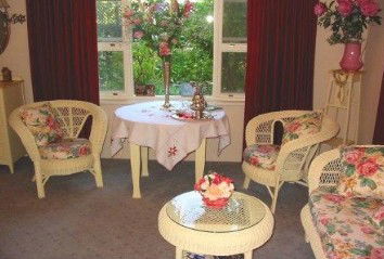 Rose Villa - Accommodation Mount Tamborine 5