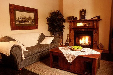 Sea & Vines Cottage - Accommodation Mount Tamborine 3