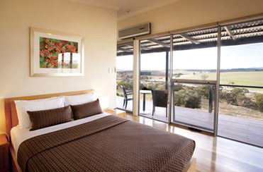 Barossa Pavilions - Accommodation Mount Tamborine 2