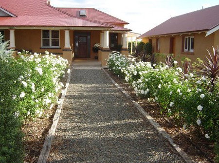 Stephanette's Cottage - Accommodation Mount Tamborine 2
