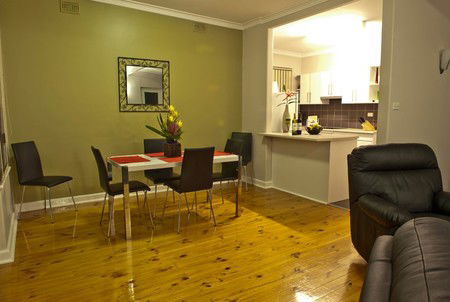 Oxford Holiday House - Accommodation Mount Tamborine 1
