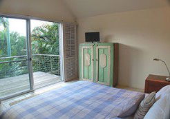 Absolute Beachfront Belongil Summerhouse - Accommodation Mount Tamborine 3