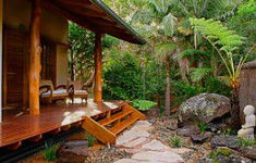 Absolute Karuna - Accommodation Mount Tamborine 1