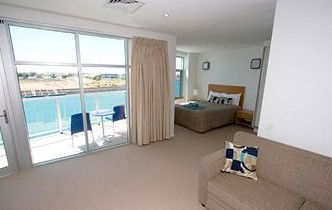 Wallaroo Marina Apartments - Accommodation Mount Tamborine 3