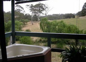 Mirrabooka Bed And Breakfast - Accommodation Mount Tamborine 4