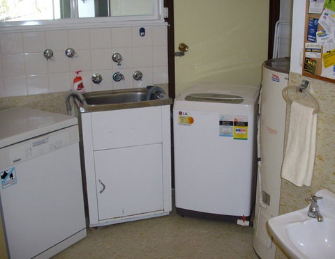 Riverfront Holiday House - Accommodation Mount Tamborine 1