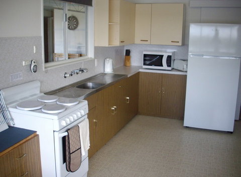 Riverfront Holiday House - Accommodation Mount Tamborine 3