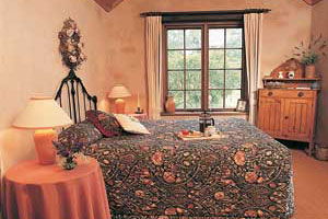 Adelaide Hills Country Cottages - Lavender Fields - Accommodation Mount Tamborine 1