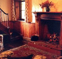 McCauley's Cottage - Accommodation Mount Tamborine