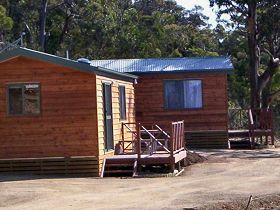 Whale Watchers Retreat - Accommodation Mount Tamborine 0