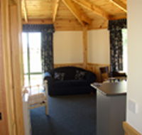Seven Mile Cottages - Accommodation Mount Tamborine