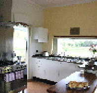 Cherry Top Accommodation - Eagle Park - Accommodation Mount Tamborine