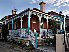 Merre Bes - Accommodation Mount Tamborine 0