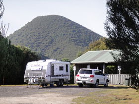 Gormanston TAS Accommodation Mount Tamborine