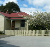McIntosh Cottages - Accommodation Mount Tamborine