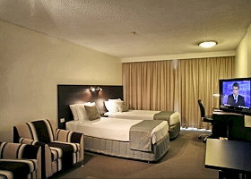 St Ives Hotel - Accommodation Mount Tamborine 0