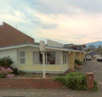Kingston Beach Motel - Accommodation Mount Tamborine