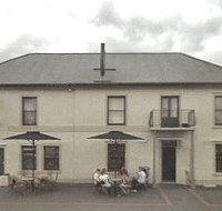 Queens Head Inn - Accommodation Mount Tamborine