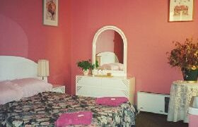 Cressy TAS Accommodation Mount Tamborine