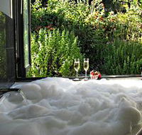 Escape To - Accommodation Mount Tamborine