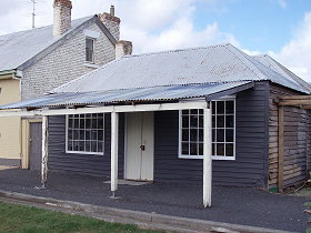 Elm Corner Cafe And Accommodation - Accommodation Mount Tamborine 0