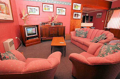 Queenstown Motor Lodge - Accommodation Mount Tamborine 4