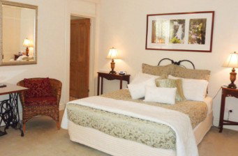 Kurrajong House - Accommodation Mount Tamborine 4