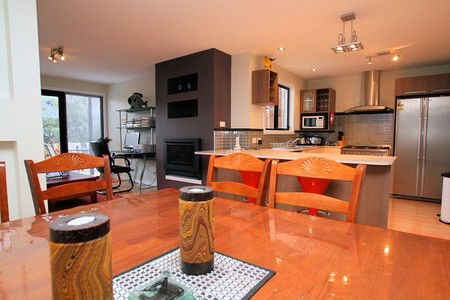 Oakley Place Townhouse - Tasmanian Short Stays - Accommodation Mount Tamborine 1