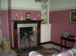Lythgos Row Of Romantic Cottages - Accommodation Mount Tamborine 2
