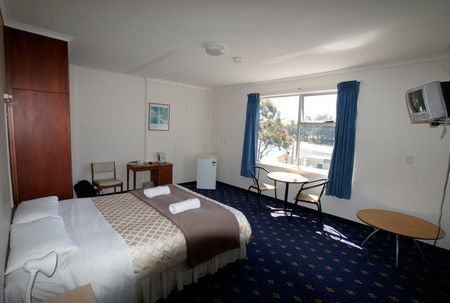 Wharf Hotel Wynyard - Accommodation Mount Tamborine 1