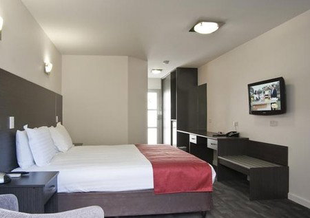 Brighton Hotel Motel - Accommodation Mount Tamborine 2
