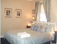 Undine Colonial Accommodation - Accommodation Mount Tamborine 3