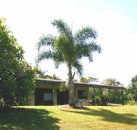 Daintree Mountain View Retreat and Vanilla Beans - Accommodation Mount Tamborine