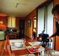 Whispering Valley Cottage Retreat - Accommodation Mount Tamborine