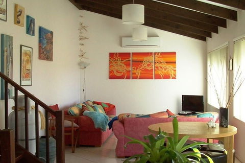 Art On Hart - Accommodation Mount Tamborine 3
