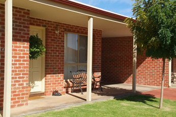Tarrawingee Holiday Unit - Accommodation Mount Tamborine 3
