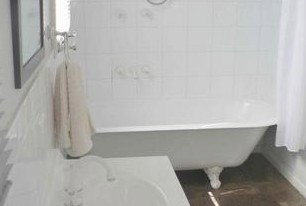 Comfort Cottage - Accommodation Mount Tamborine 1