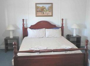 Comfort Cottage - Accommodation Mount Tamborine 3