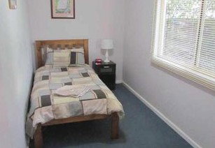 Comfort Cottage - Accommodation Mount Tamborine 5