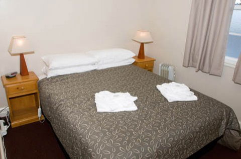 Alpine Hotel - Accommodation Mount Tamborine 1