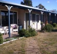 Snowy Vineyard Cottage - Accommodation Mount Tamborine