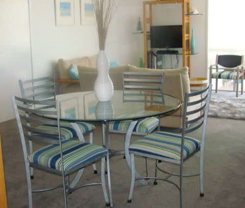 Boat Harbour - Luxury - Accommodation Mount Tamborine 3