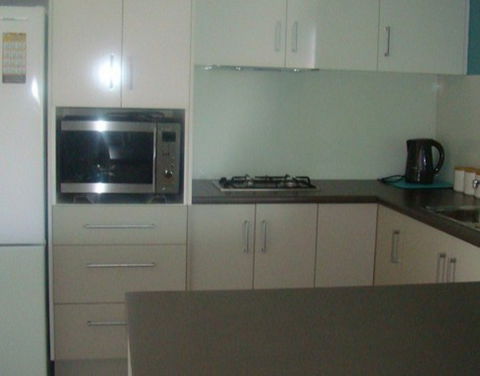 Boat Harbour - Luxury - Accommodation Mount Tamborine 4