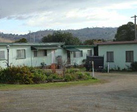 Auto Cabins And Motel - Accommodation Mount Tamborine 1