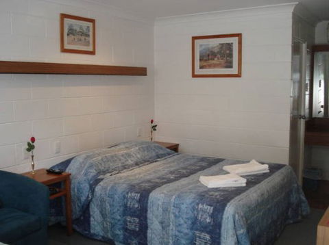 Byer Fountain Motor Inn - Accommodation Mount Tamborine 2