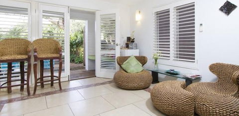 Above Wollongong At Pleasant Heights Bed And Breakfast - Accommodation Mount Tamborine 0